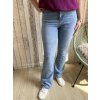 Světle modré zvonové jeans, větší velikosti