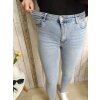 Světle modré jeans M-sara, push-up