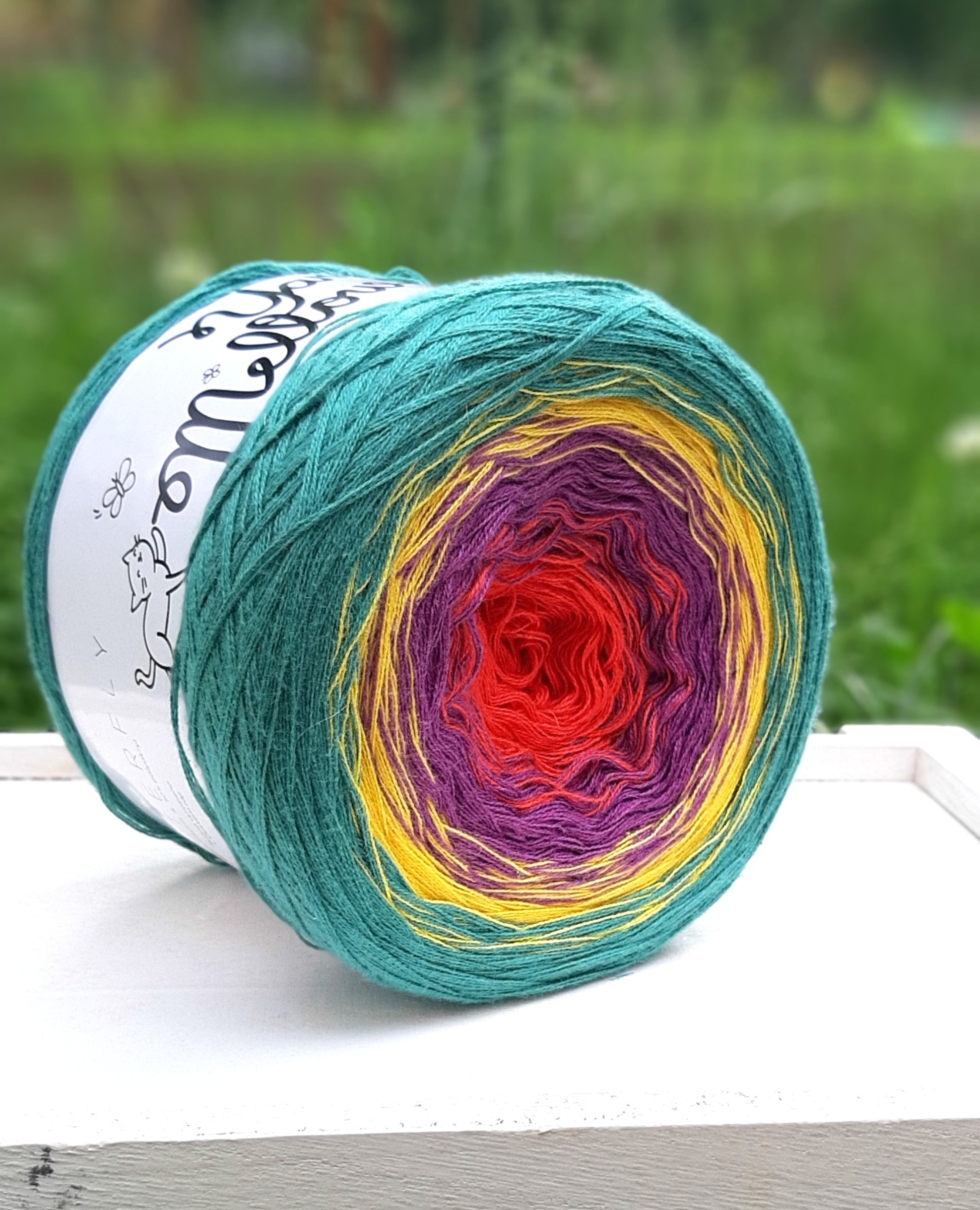 YARNMELLOW Butterfly Mini - 500 m / 90 g 2. barva: Párty, 4. číslo barvy: 25