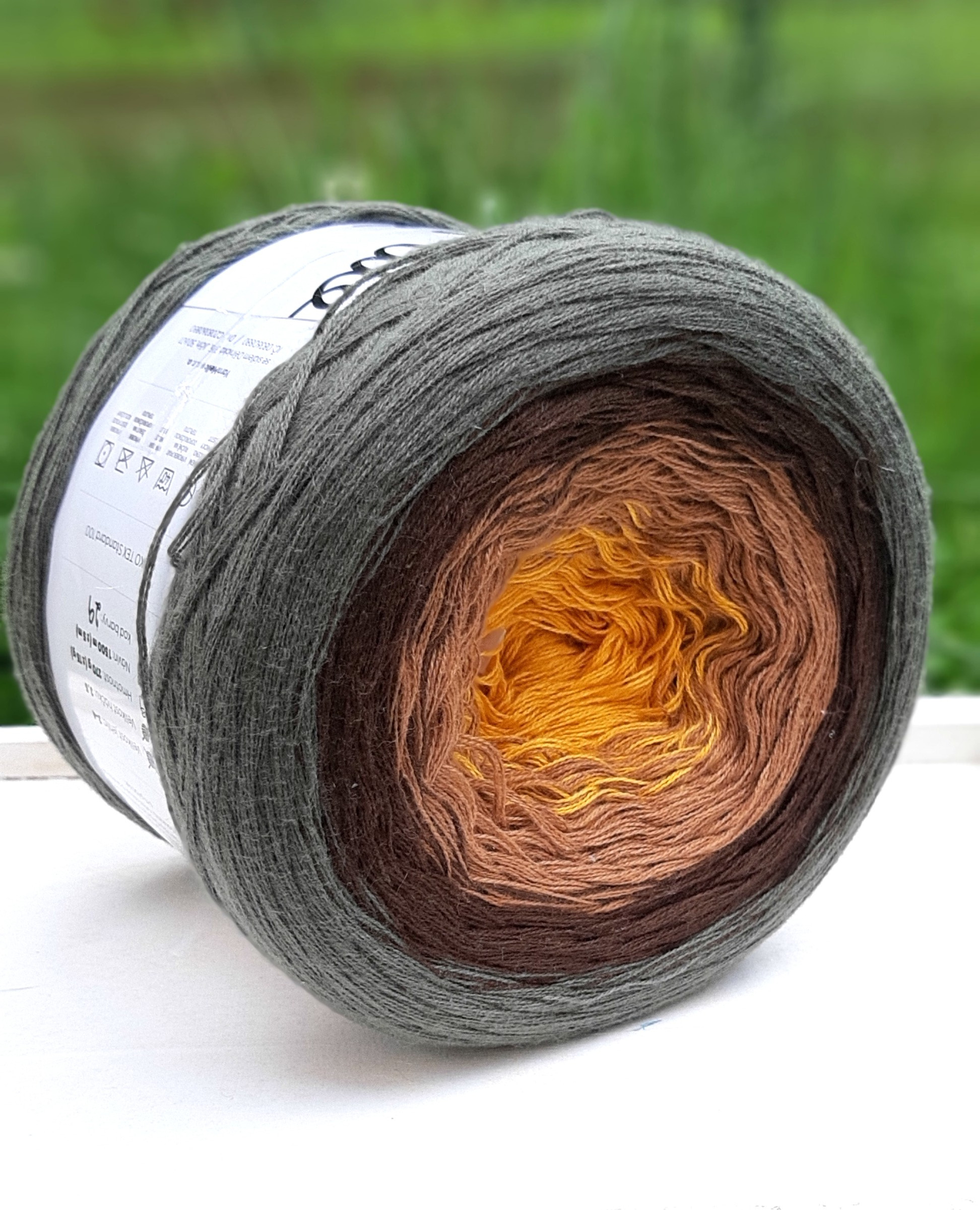 YARNMELLOW Butterfly Mini - 500 m / 90 g 2. barva: Na houbách, 4. číslo barvy: 29