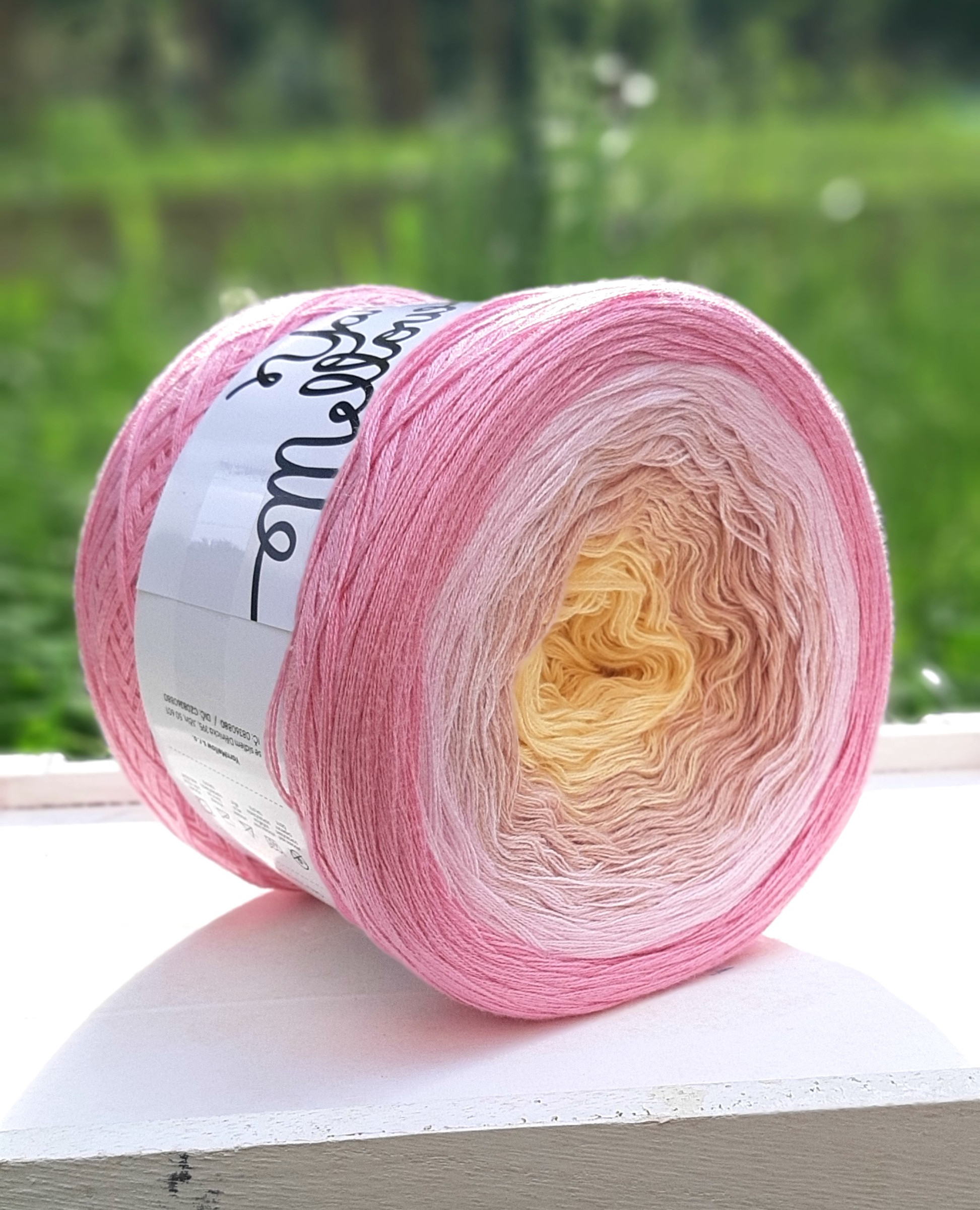 YARNMELLOW Butterfly Mini - 500 m / 90 g 2. barva: Růže, 4. číslo barvy: 42