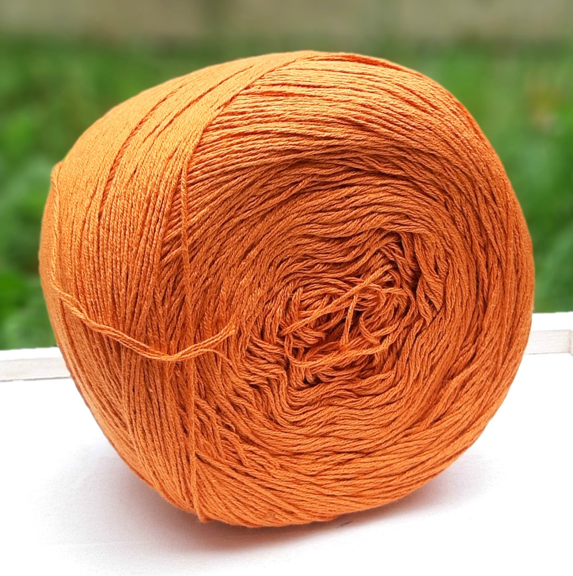 ETROFIL Puzzle Solid - 1000 m / 250 g 2. barva: dýňová, 4. číslo barvy: 014