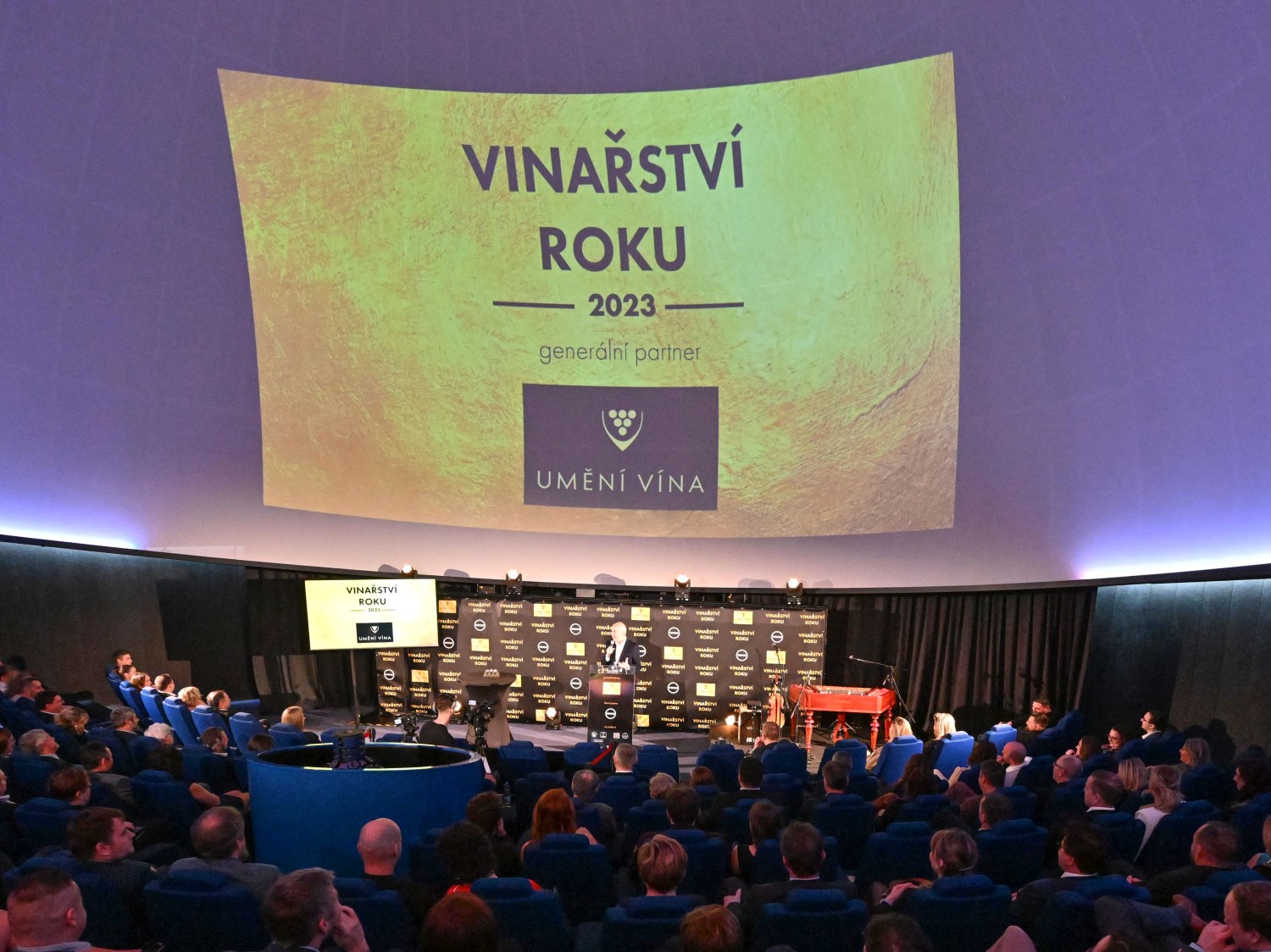 Vinařstvím roku 2023 se s hrdostí stává THAYA ze Znojemska!