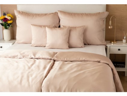 729215 729215 eucalypta pudrova