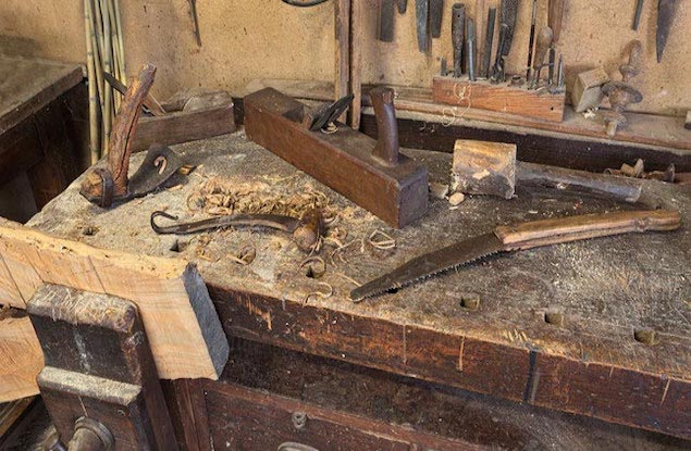 Ruční práce je ruční práce