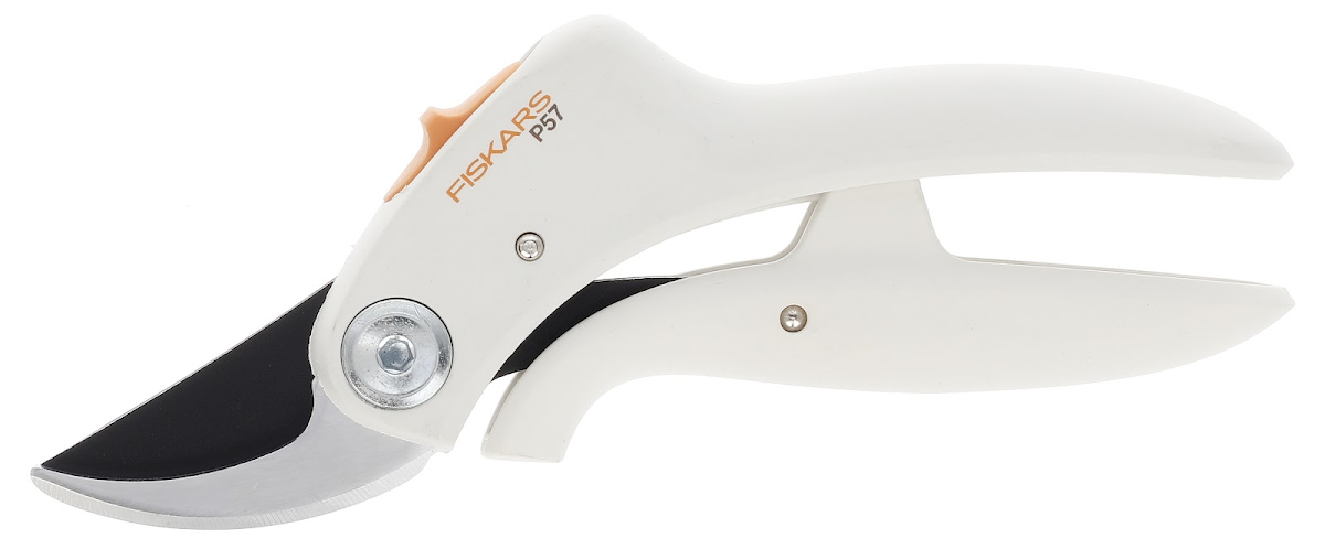 Nůžky FISKARS BYPASS PRUNER WHITE P57 dvousečné 1026916 10145