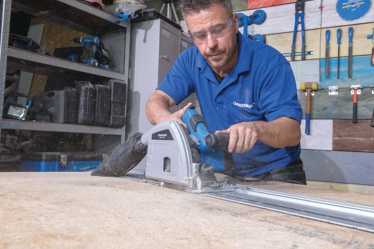 Silverline Ponorná pila 165 mm - 1200 W 624327 624327