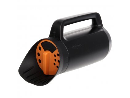 Kézi szóró FISKARS SOLID műtrágyához és sóhoz 1057076