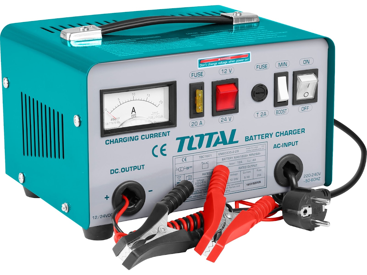 E-shop TOTAL Autonabíječka, 28 - 180Ah, BOOST funkce, 12/24 V TBC1601