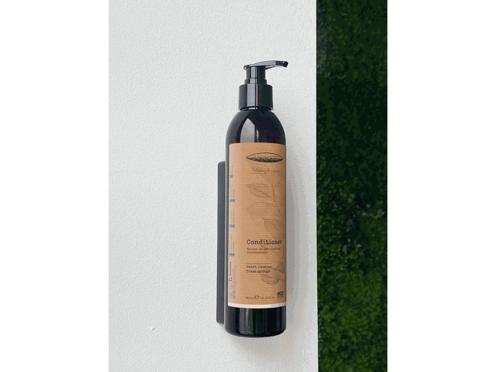 Spender BOTANIKA 360 ml in der Halterung CLICK-ON an der Wand