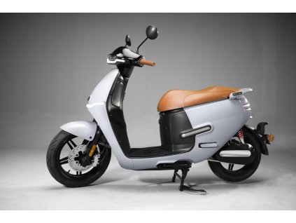 Elektrický skúter Horwin EK3  | Výkon 6,2 kW | Max. rýchlosť 95 km/h | Batéria 72 V / 36 Ah | Ocenenie Red Dot Design |