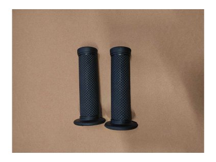 22ae5d5cab44e43f09a577150feb0279 gripy talaria sting 1200e 800e