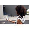 1261 15 e3 lifestyle picture apple findmy