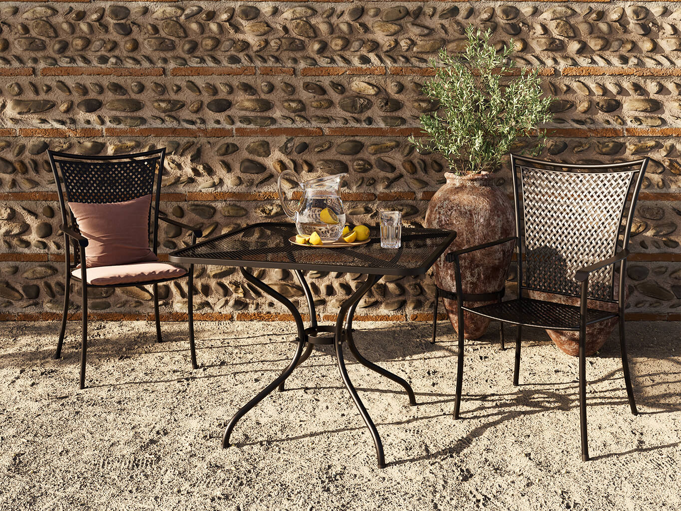 Luxusní zahradní nábytek