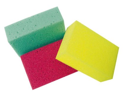 AUTOHOUBA 15 x 10 x 5 cm barevná