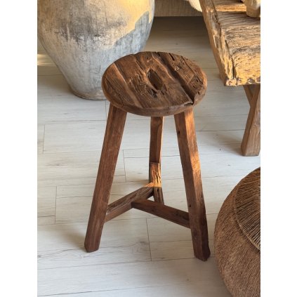 Stolička teak
