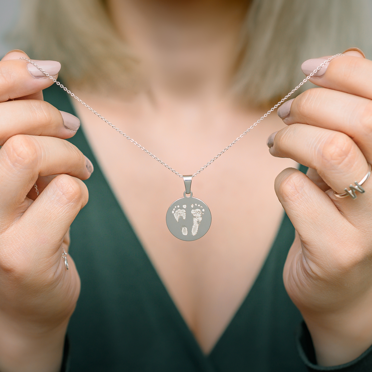 Dárek pro maminku: Šperky s otisky nožičky a ručičky od Unique Moments