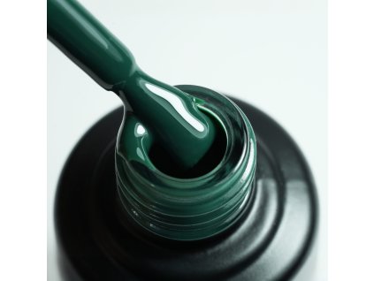 green scaled