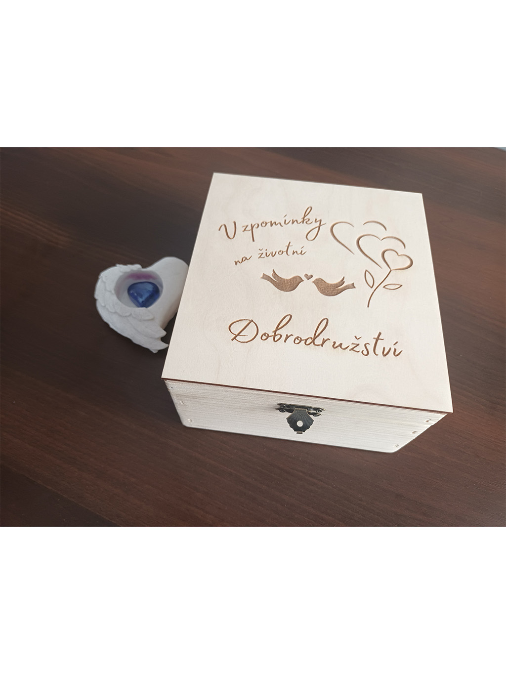 Dřevěný úložný box s víkem UNLOCKED - životní dobrodružství