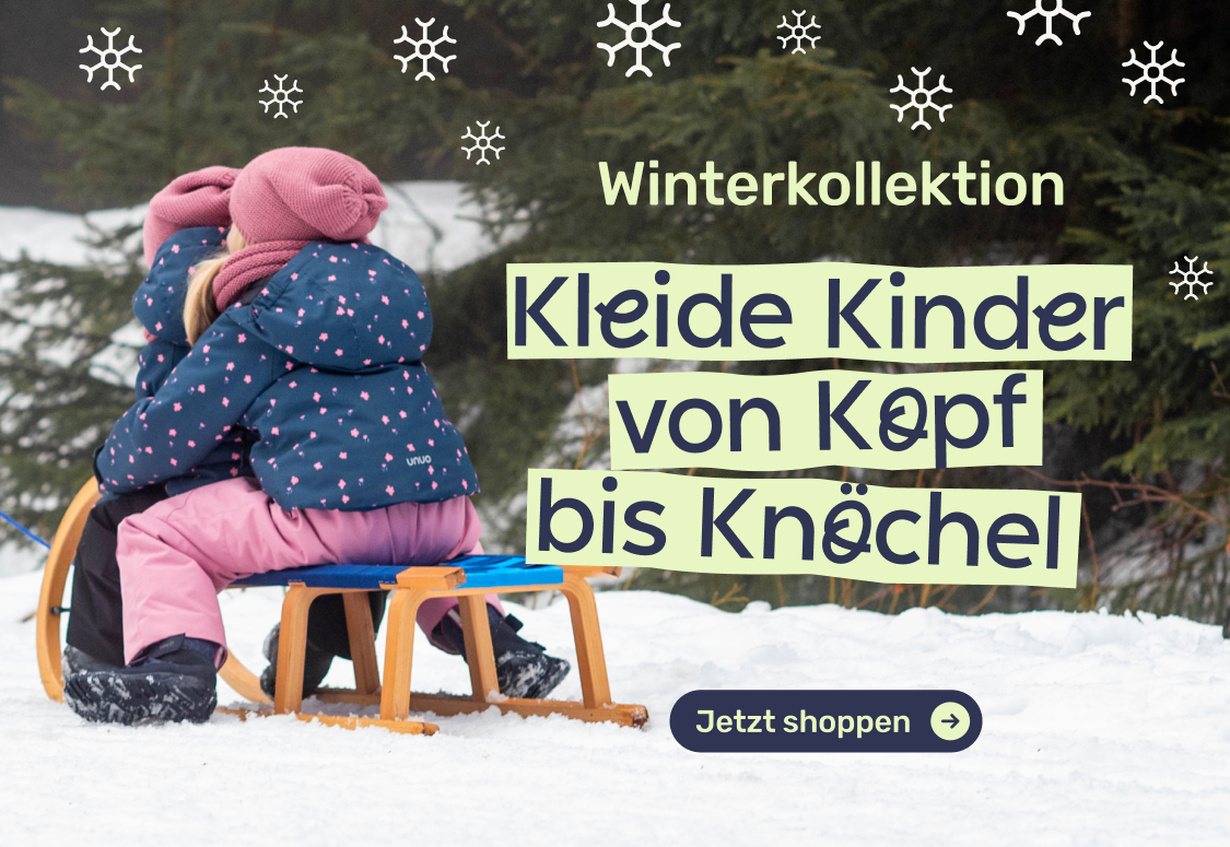 Deti zo zadu na sánkach