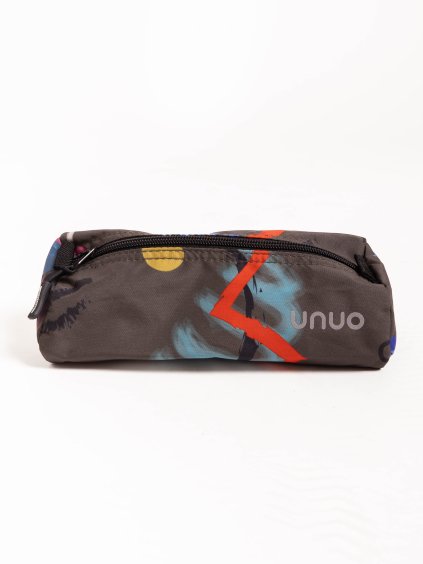 Penál, Khaki, Fantazie