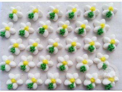 Cukrové ozdoby – květy bílé (30 ks)