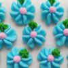 Cukrové ozdoby – květy modré (30 ks)