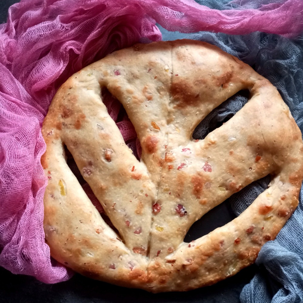 Fougasse s cibulí