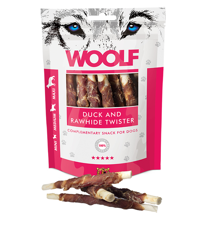 WOOLF pochoutka Duck&Rawhide twister 100g