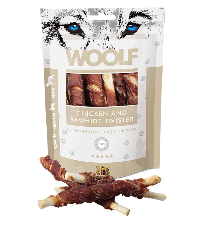WOOLF pochoutka chicken and rawhide twister 100g