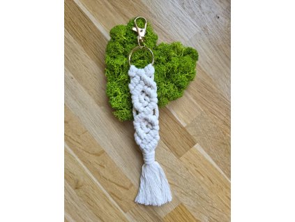 Macrame přívěsek bílý
