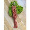 Přívěsek macrame cihlová barva