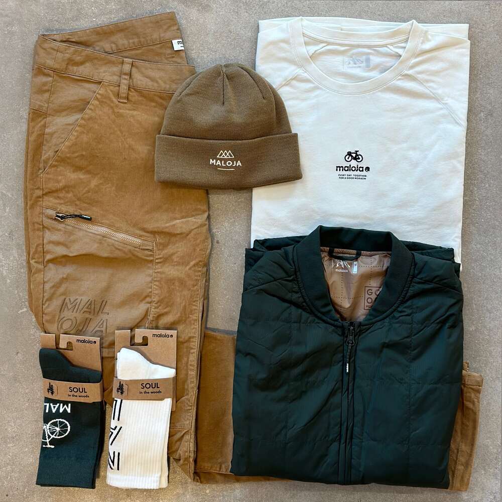 BÉŽOVO-ZELENÝ PODZIMNÍ  Maloja outfit pro PÁNY