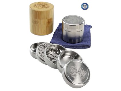 43 05 16mj2s8M9qlb32q 600x600@2x