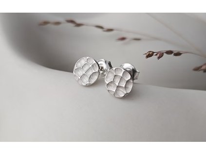 bbe6b88e 13ae 4839 83f1 9ad5ab3b16d8