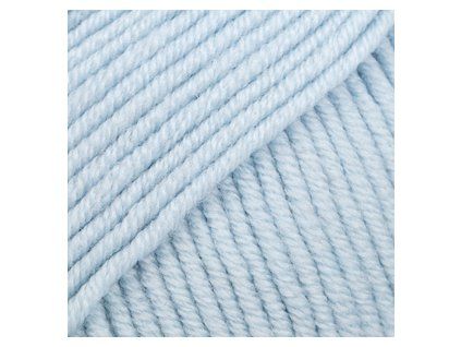 DROPS Merino Extra Fine 39 – ledová modrá
