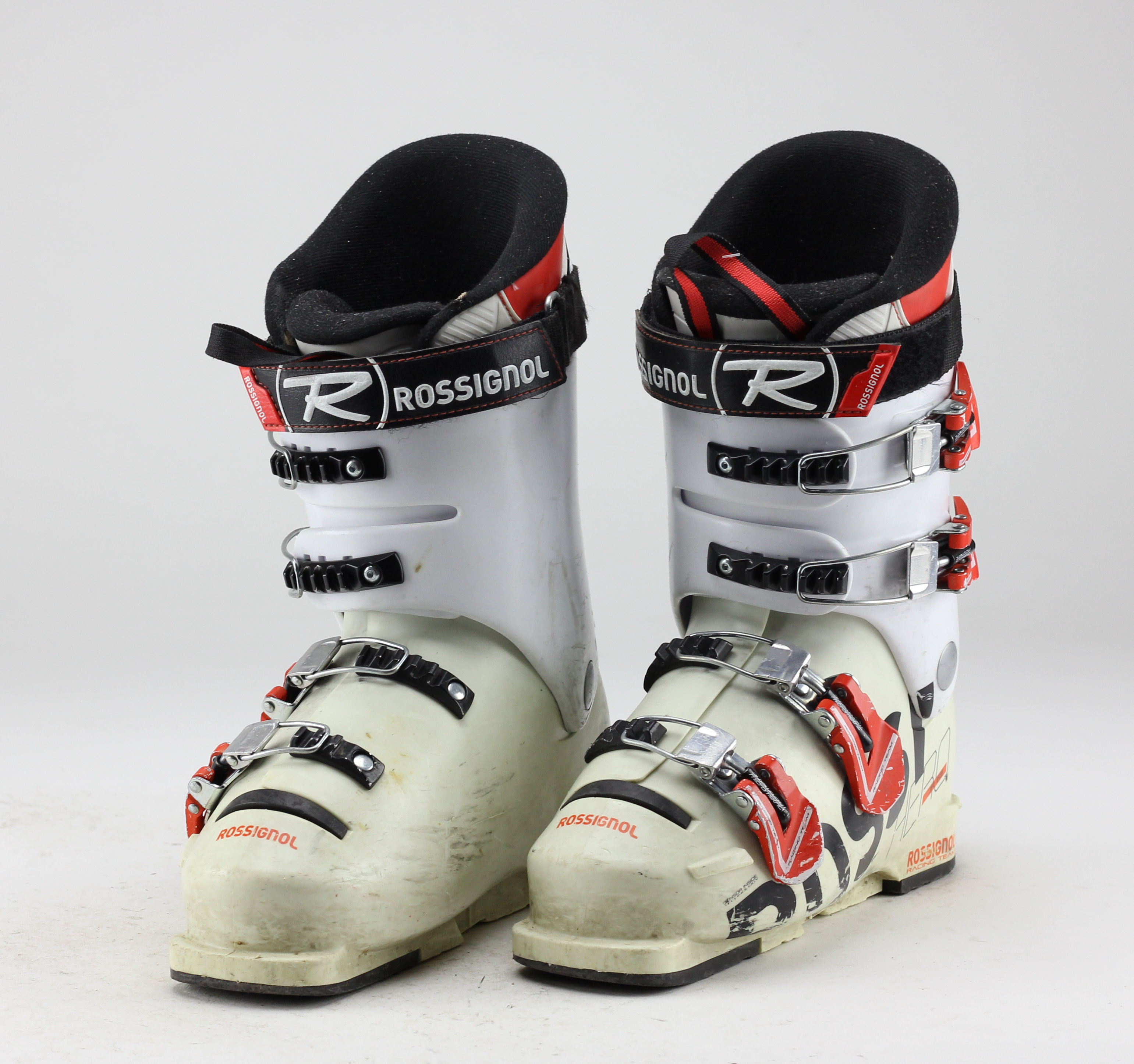 Rossignol Hero jr. vel.23,5 Velikost: 23,5