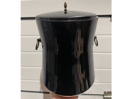 Půlnočně černá kameninová urna