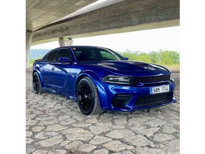 Zažij Dodge Charger 6.4L V8 Scat Pack