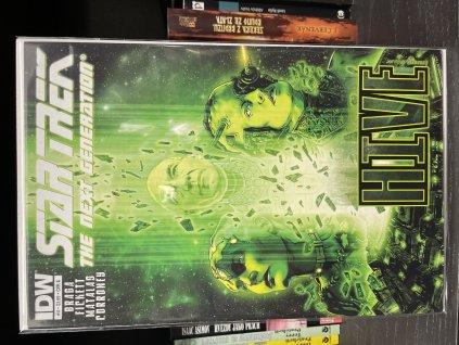 Star Trek: The Next Generation - Hive #4 (IDW)