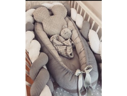 Copánkový mantinel - šedá vafle / bílý minky plyš