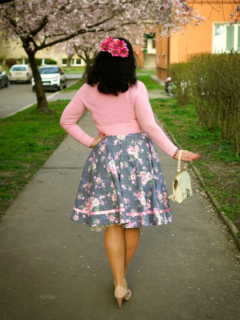 Kolové sukně -PinUp