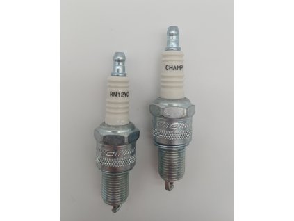 Champion, zapalovací svíčky RN12YC,bal.2kusy