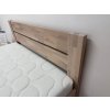 Postel z masivu Agility buk detail čela u hlavy | USNU.cz