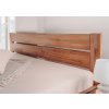 Buková postel Ampara s plným čelem u nohou detail