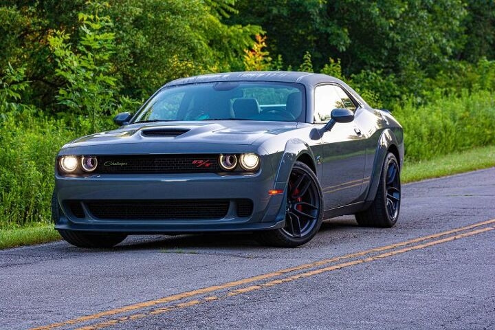 2019-dodge-challenger-r-t-scat-p