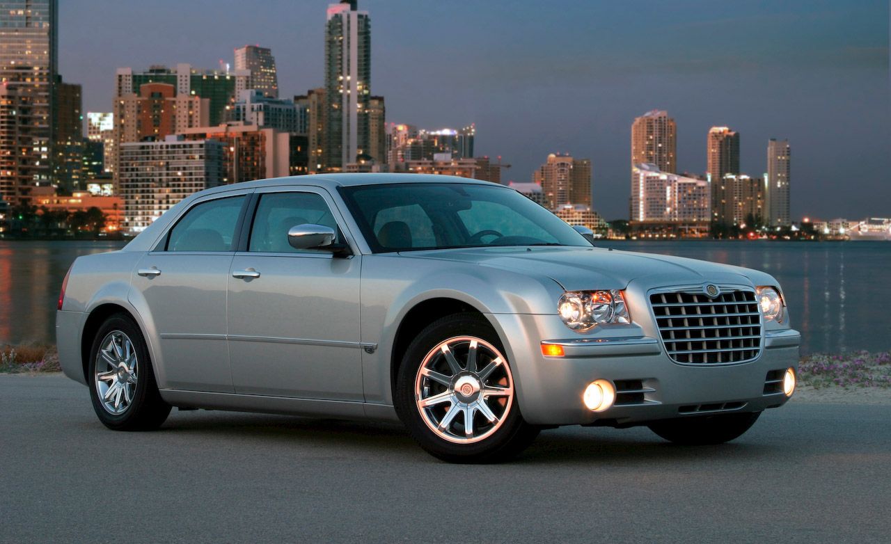 chrysler-300c-lx