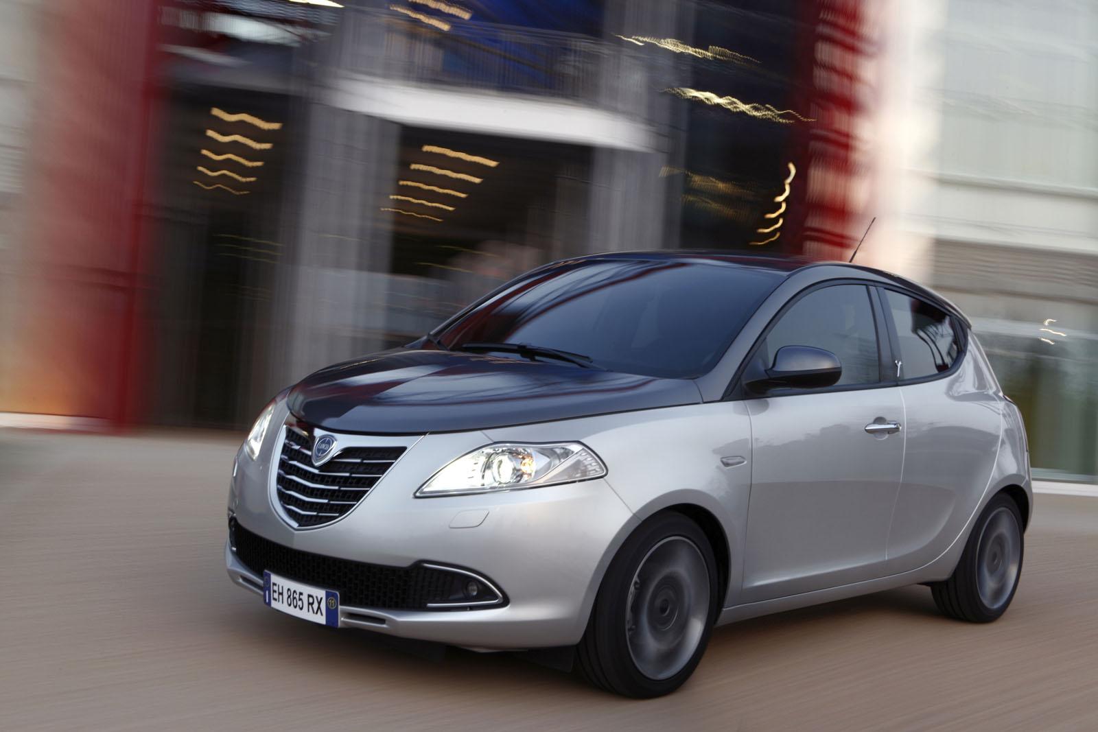 lancia-ypsilon-tk