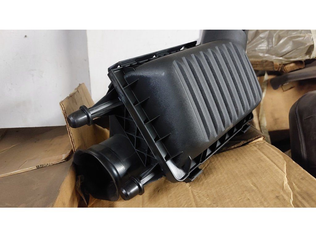 Chrysler 300M LH Luftfilter 04591099AB
