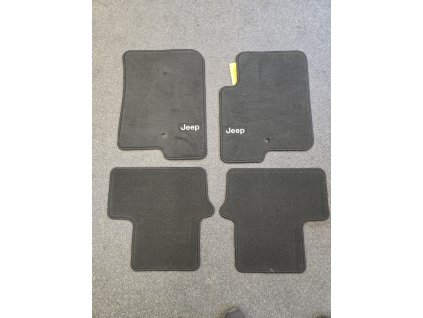Jeep Compass MK Szőnyegszövet 82210765